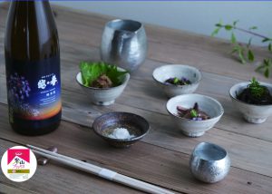越の誉と蝋型鋳金酒器、地元食材のコラボセット